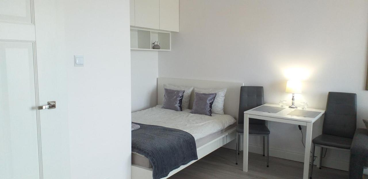 Apartament Wik-Mar Apartment แอลบลอง ภายนอก รูปภาพ